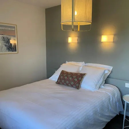 De La Cale Hotel 2*